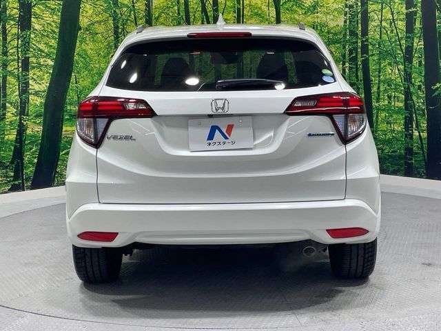 HONDA VEZEL HYBRID 2015 Image 31
