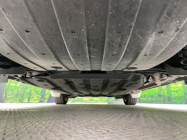 HONDA VEZEL HYBRID 2015 Image 31