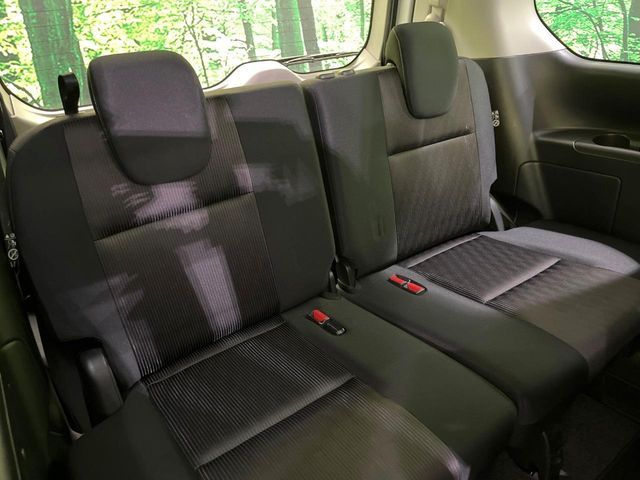 NISSAN SERENA  S-HYBRID 2017 Image 31