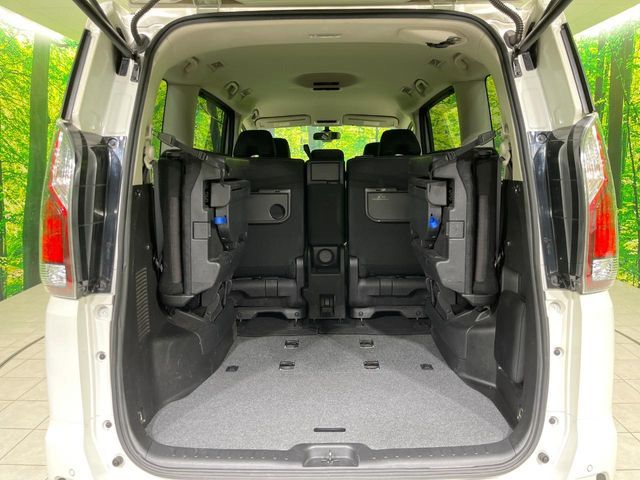 NISSAN SERENA  S-HYBRID 2017 Image 31