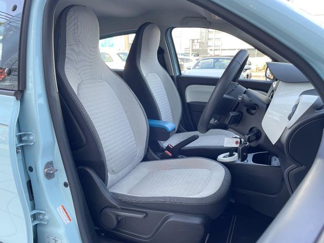 RENAULT TWINGO 2021 Image 31