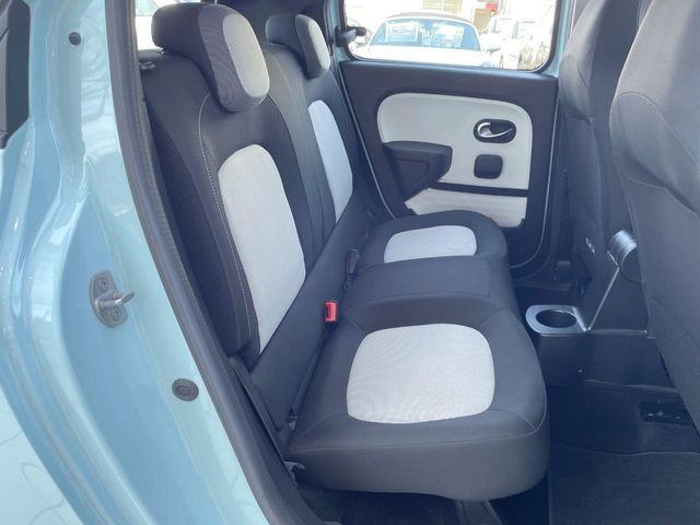 RENAULT TWINGO 2021 Image 31
