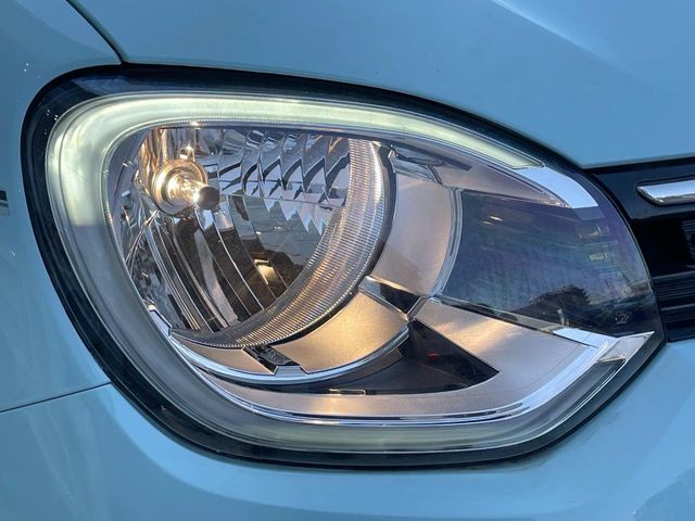 RENAULT TWINGO 2021 Image 31