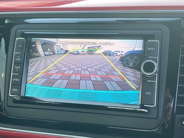 VOLKSWAGEN THE BEETL 2017 Image 31