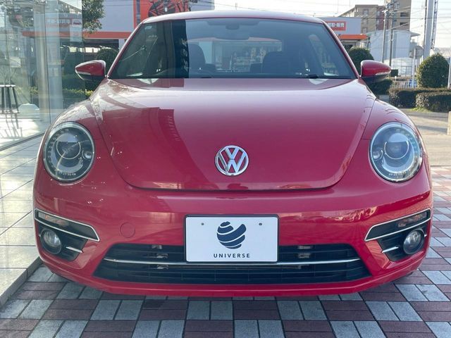 VOLKSWAGEN THE BEETL 2017 Image 31