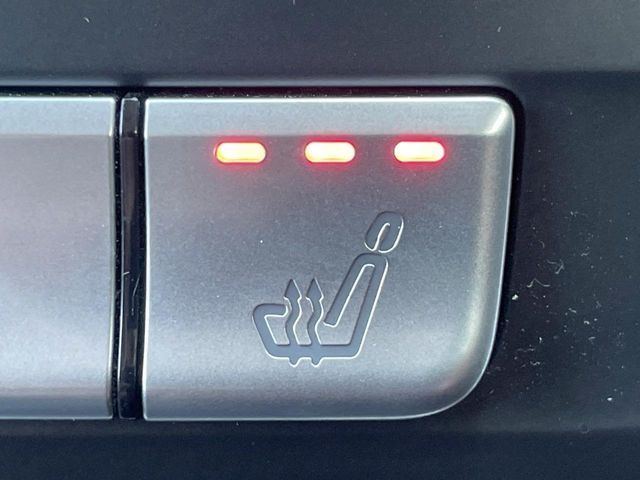 MERCEDES BENZ CLA SH 2017 Image 31