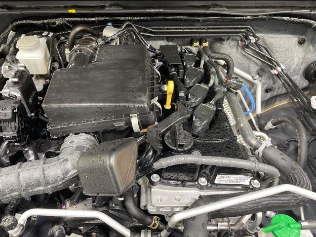 SUZUKI JIMNY NOMADE 2025 Image 31