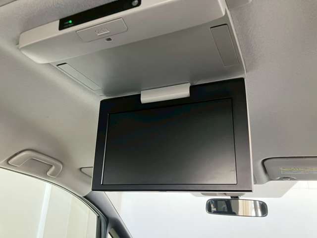 TOYOTA VOXY 2016 Image 31