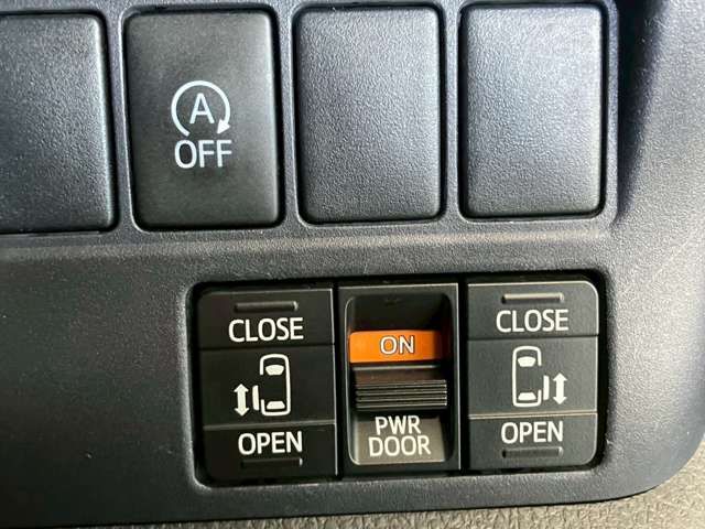 TOYOTA VOXY 2016 Image 31