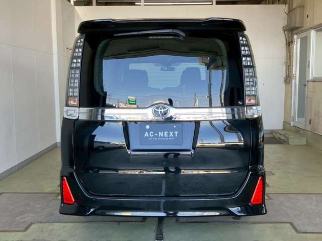 TOYOTA VOXY 2016 Image 31