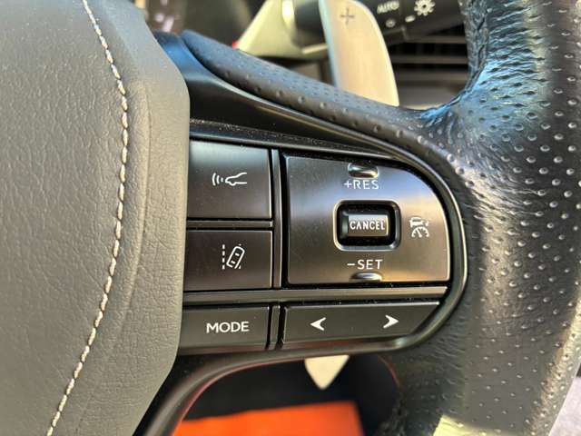 TOYOTA LEXUS LC500 2017 Image 31