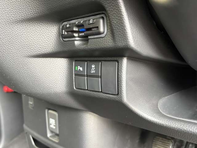 HONDA N BOX CUSTOM 2021 Image 31