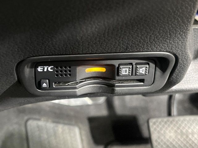 HONDA VEZEL HYBRID 2016 Image 31