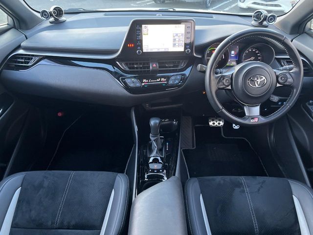TOYOTA C-HR 2019 Image 31