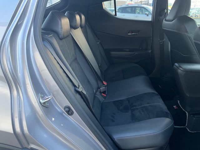 TOYOTA C-HR 2019 Image 31