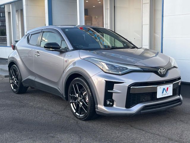 TOYOTA C-HR 2019 Image 31
