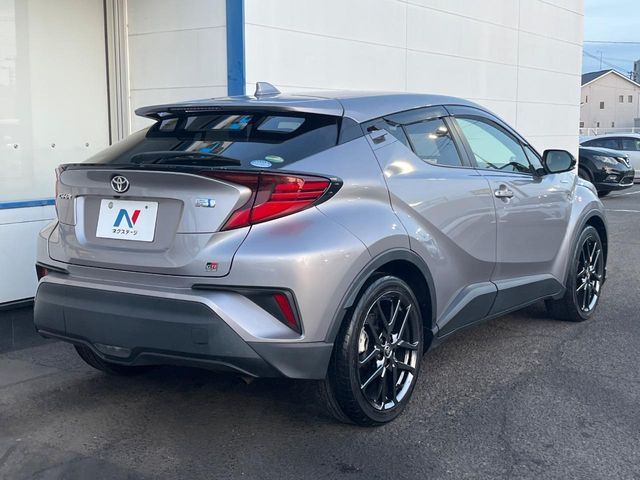 TOYOTA C-HR 2019 Image 31