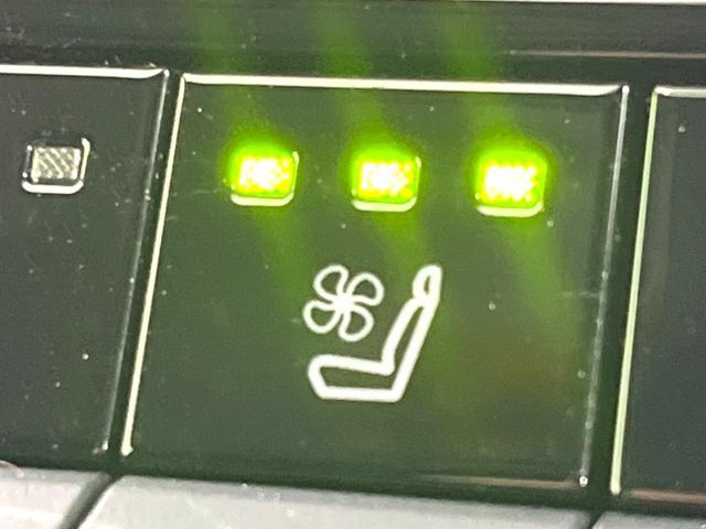 TOYOTA PRIUS 2023 Image 31