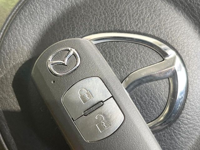 MAZDA DEMIO 2018 Image 31