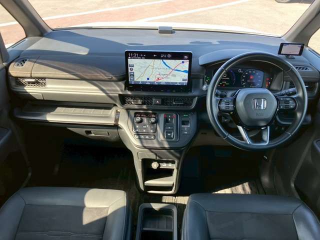 HONDA STEPWAGON E:HEV SPAD 2023 Image 31