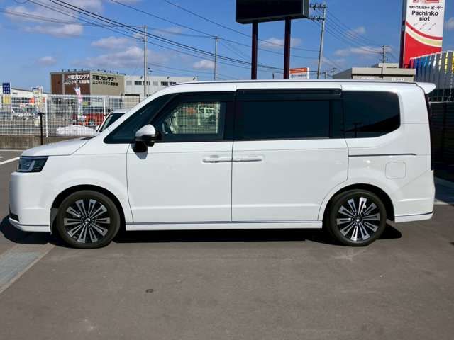 HONDA STEPWAGON E:HEV SPAD 2023 Image 31