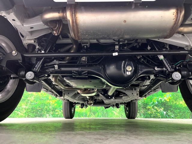 SUZUKI JIMNY NOMADE 2025 Image 31