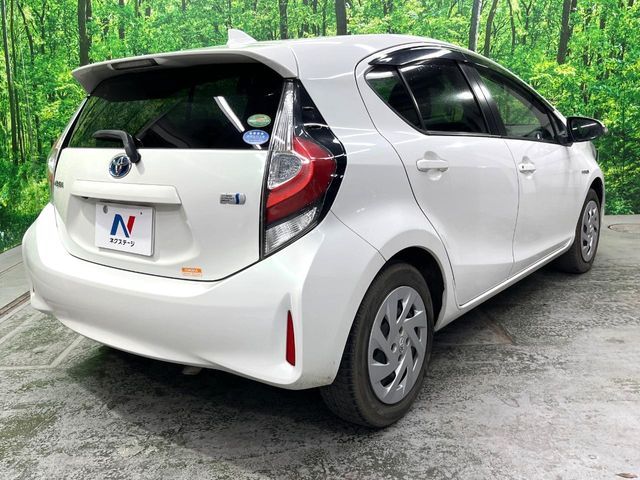 TOYOTA AQUA 2018 Image 31