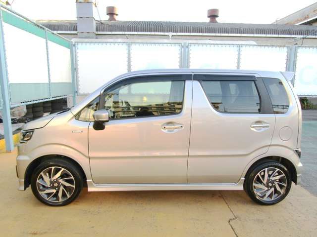SUZUKI WAGON R CUSTOM Z 2023 Image 31