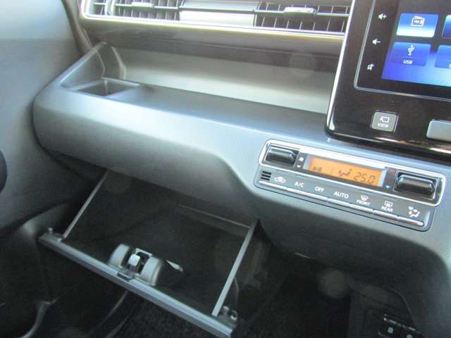 SUZUKI WAGON R CUSTOM Z 2023 Image 31