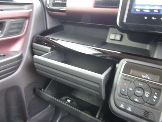 SUZUKI SPACIA CUSTOM 2024 Image 31