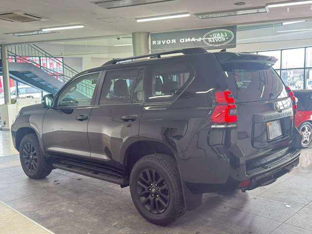 TOYOTA LANDCRUISER PRADO 2023 Image 31