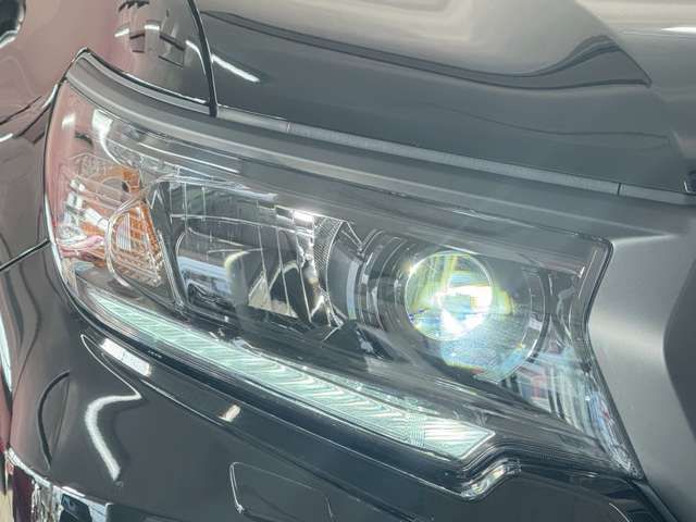 TOYOTA LANDCRUISER PRADO 2023 Image 31