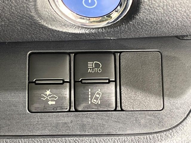 TOYOTA SIENTA HYBRID 2019 Image 31