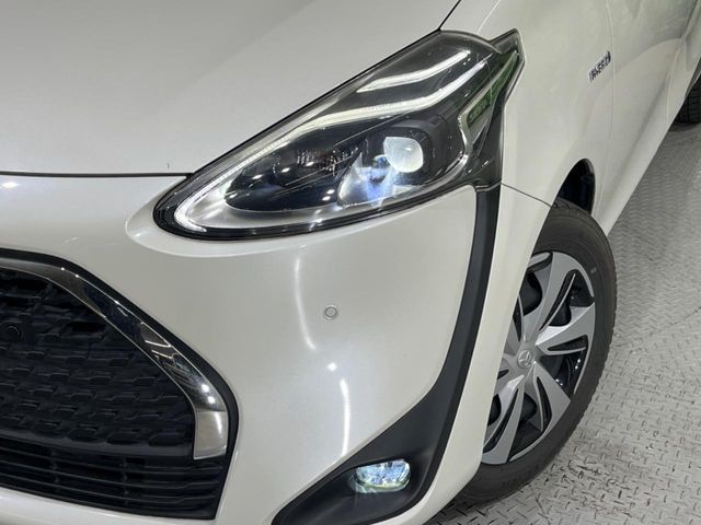 TOYOTA SIENTA HYBRID 2019 Image 31