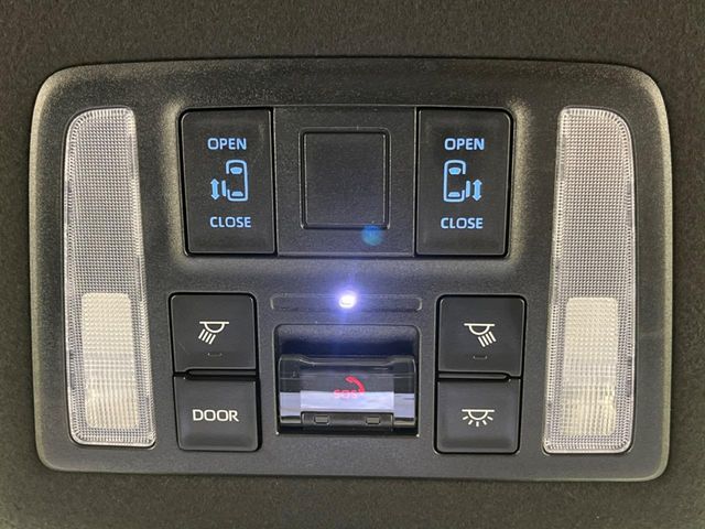 TOYOTA NOAH 2023 Image 31