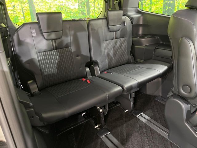 TOYOTA NOAH 2023 Image 31