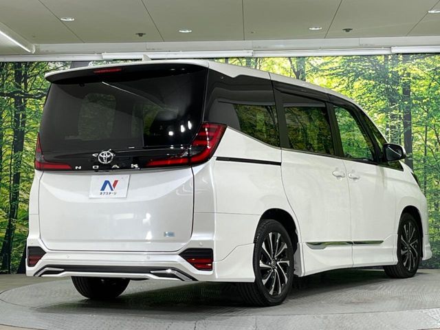 TOYOTA NOAH 2023 Image 31