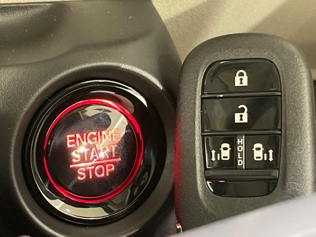 HONDA N BOX 2025 Image 31