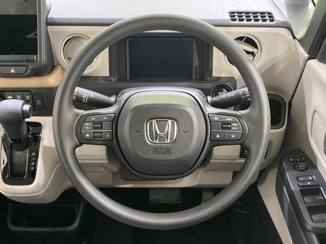 HONDA N BOX 2025 Image 31