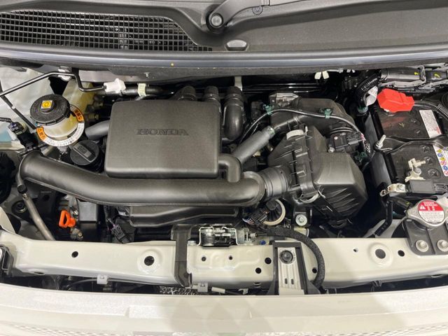 HONDA N BOX 2025 Image 31