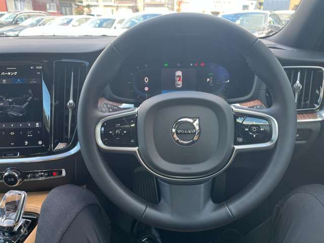 VOLVO V60 2024 Image 31