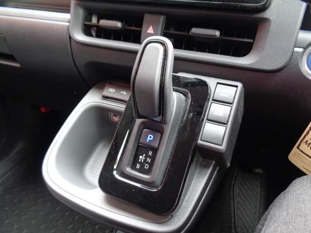 TOYOTA SIENTA HYBRID 2023 Image 31