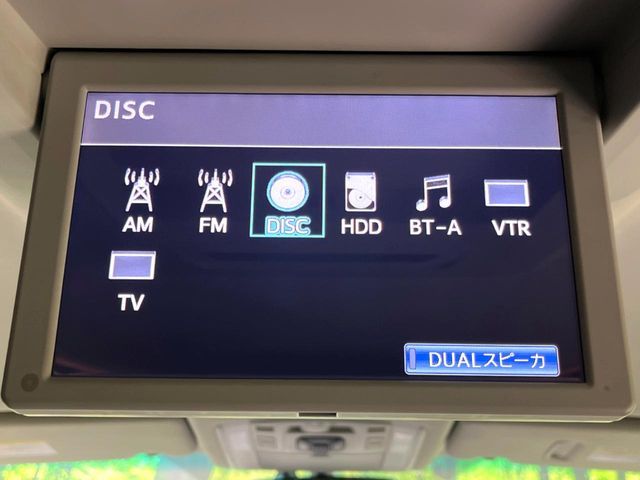 TOYOTA VELLFIRE  HYBRID 4WD 2012 Image 31