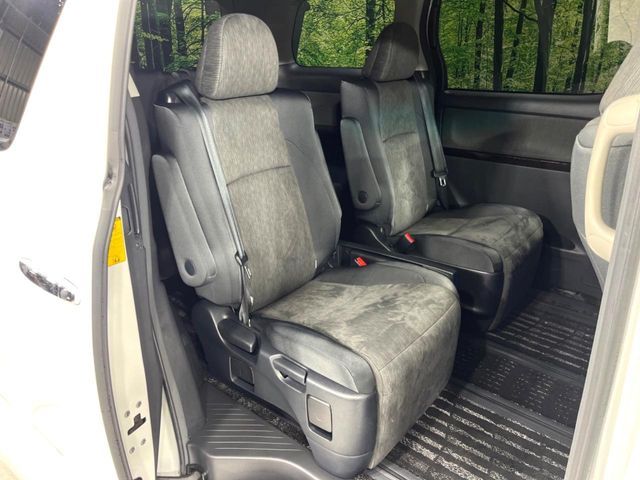 TOYOTA VELLFIRE  HYBRID 4WD 2012 Image 31