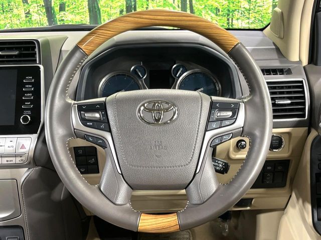 TOYOTA LANDCRUISER PRADO 2023 Image 31