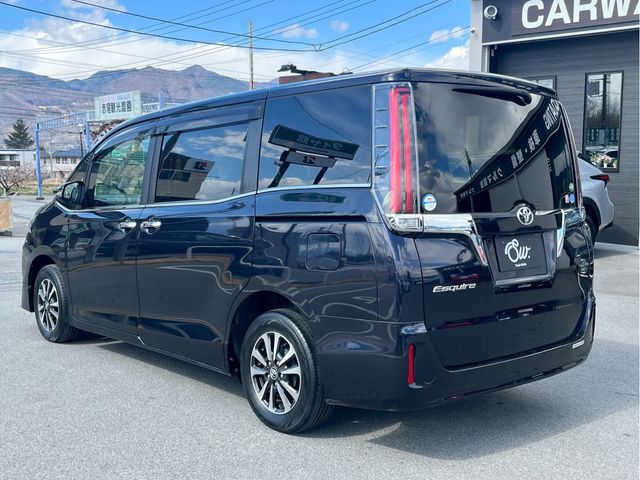 TOYOTA ESQUIRE 2017 Image 31