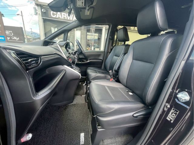 TOYOTA ESQUIRE 2017 Image 31