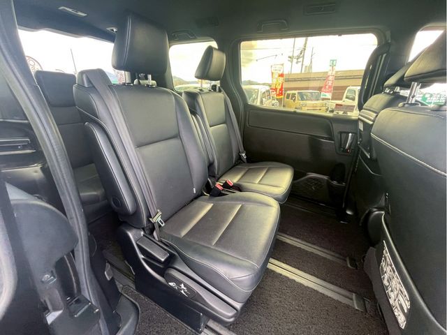 TOYOTA ESQUIRE 2017 Image 31