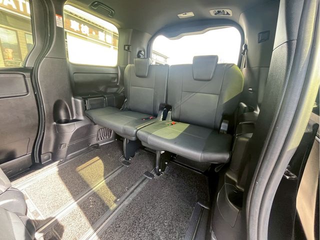 TOYOTA ESQUIRE 2017 Image 31