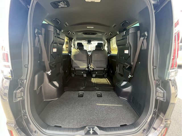 TOYOTA ESQUIRE 2017 Image 31